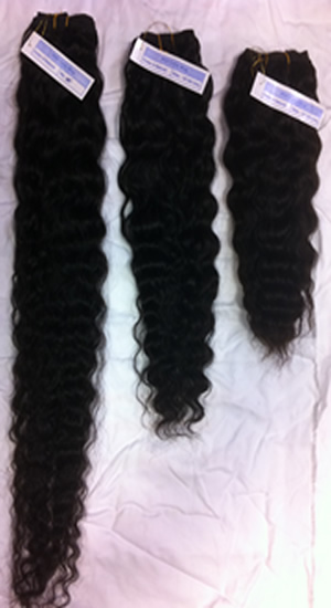 Tissage-bouclé-Weft-curly-Inde-cheveux-100%-Remy-hair-Naturels Tissage bouclé / Weft curly – Inde cheveux 100% Remy hair Naturels